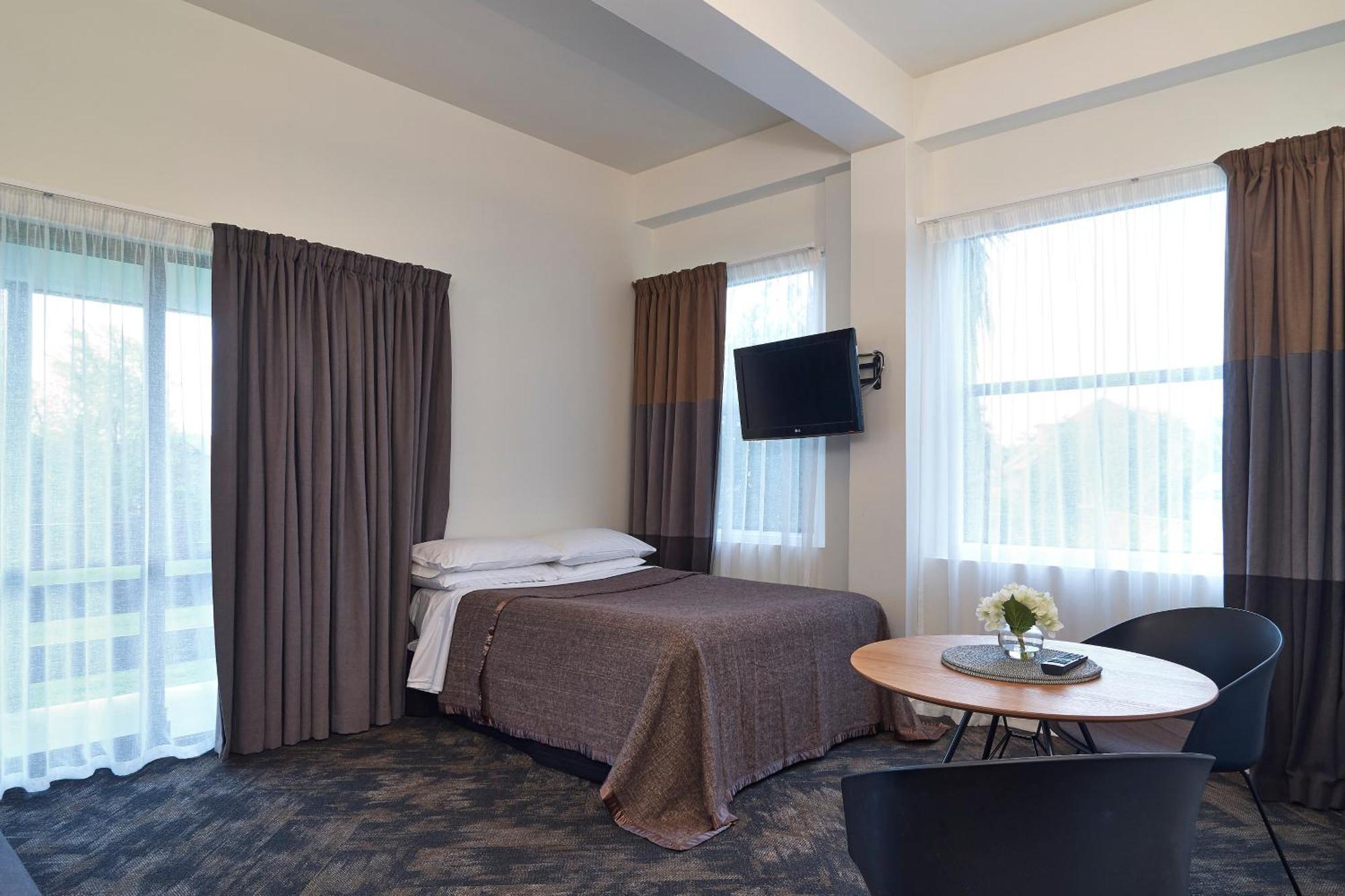 Hotel Carlton Mill Christchurch Eksteriør bilde