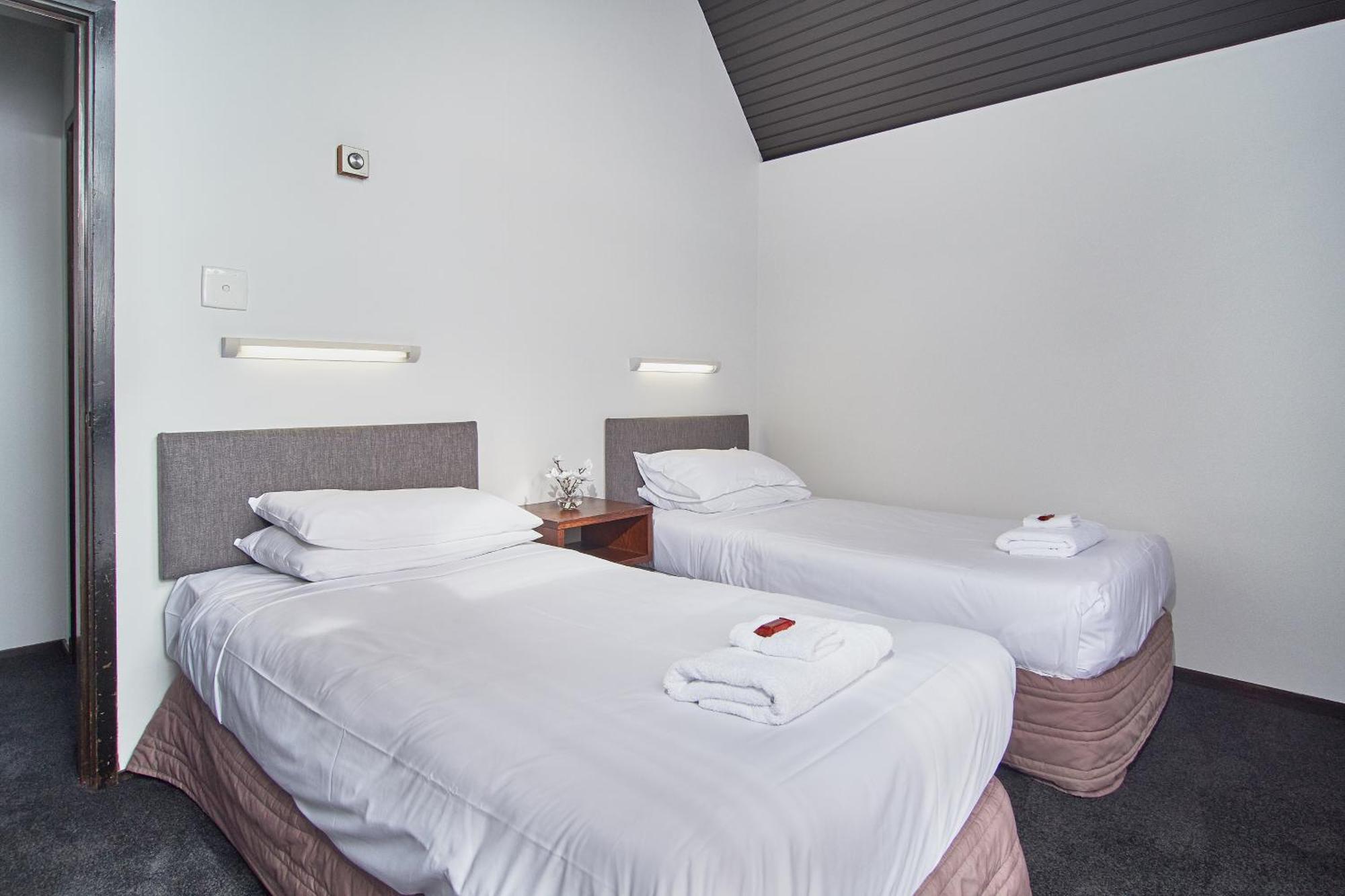 Hotel Carlton Mill Christchurch Eksteriør bilde